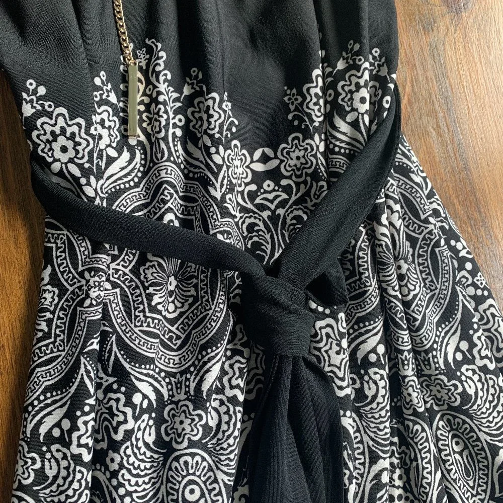 CALESAS | Dress - Picture 5 of 7
